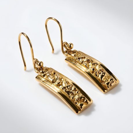 Nugget Effect Bar Earrings